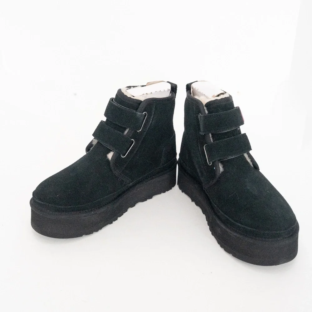 UGG Girl. Neumel Platform Boots. - Picture 3 of 15